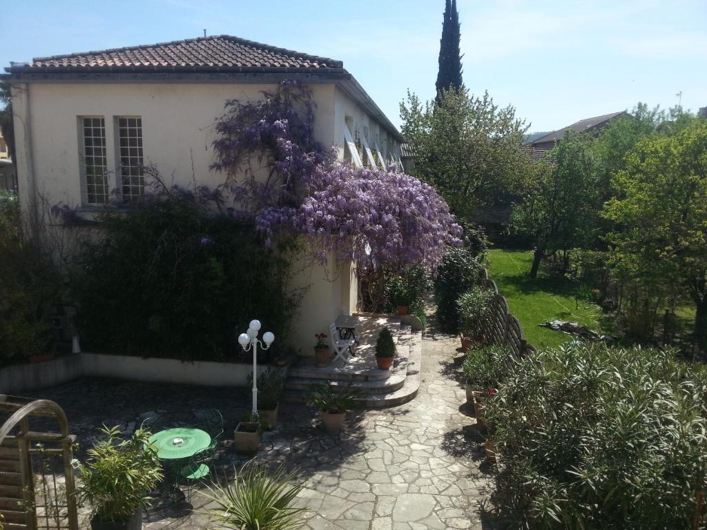 Hotel La Residence Villeneuve-sur-Lot Zewnętrze zdjęcie